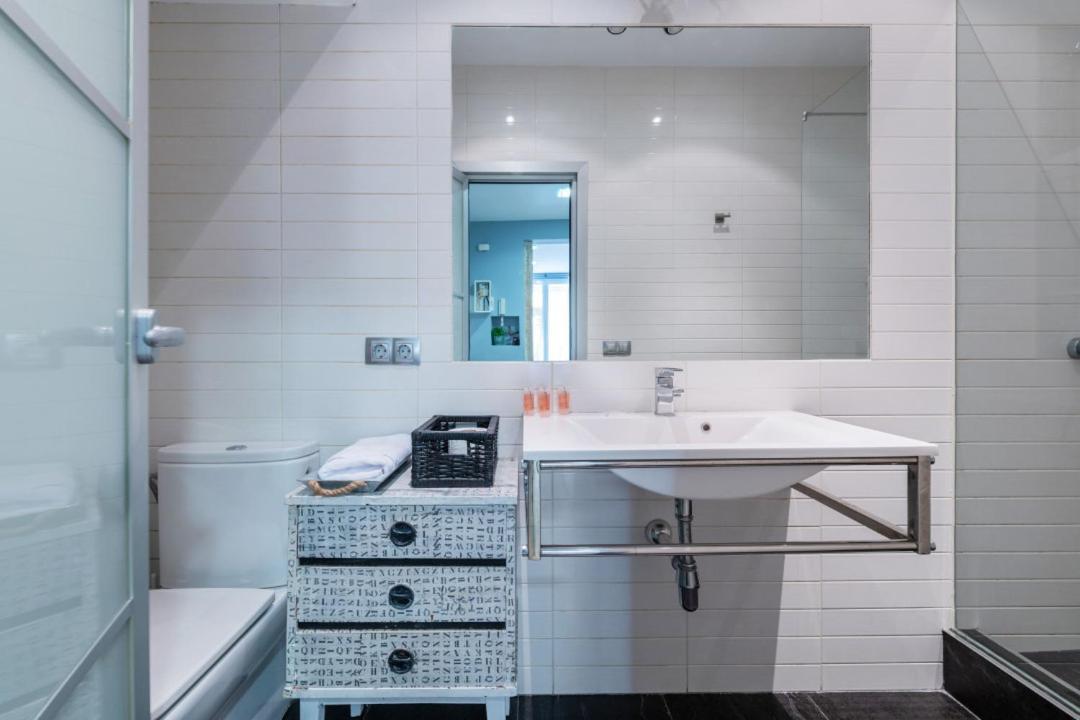 1 Bedroom 1 Bathroom Furnished - Sol - Downtown - Minty Stay Madrid Exterior foto