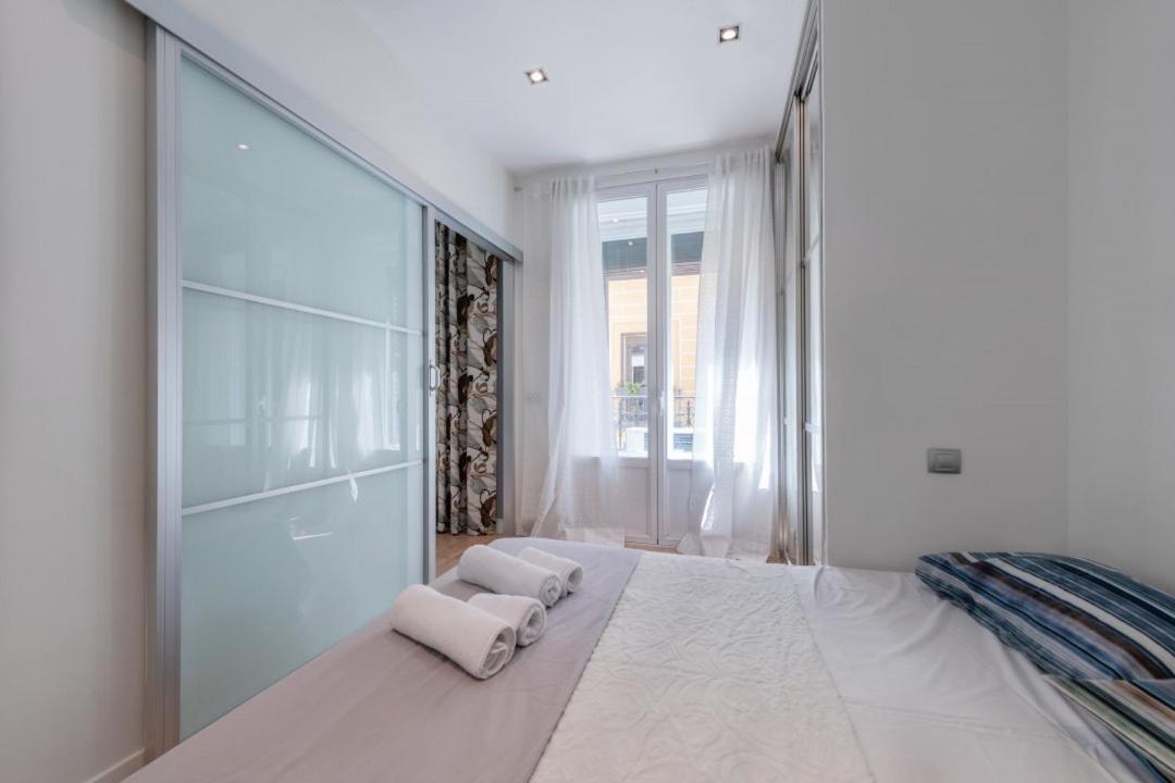 1 Bedroom 1 Bathroom Furnished - Sol - Downtown - Minty Stay Madrid Exterior foto